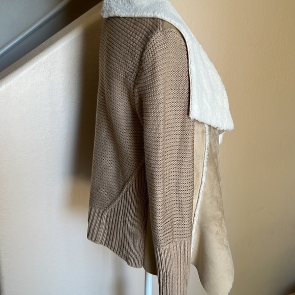 Knox rose faux suede open knit jacket - Picture 6 of 11